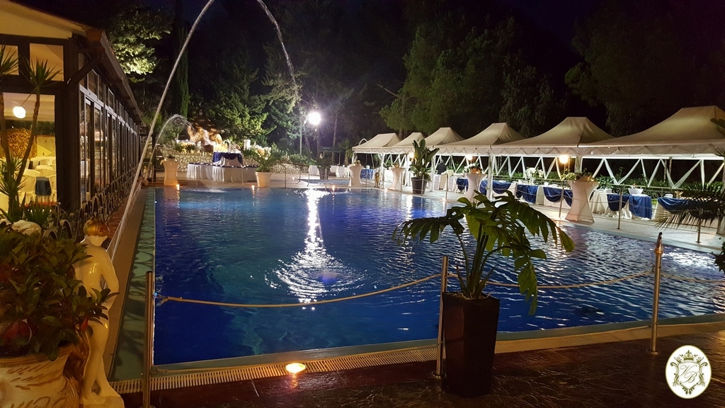 Gli ambienti esterni di Villa Belvedere, sala ricevimenti per matrimonia a Ciminna, Palermo