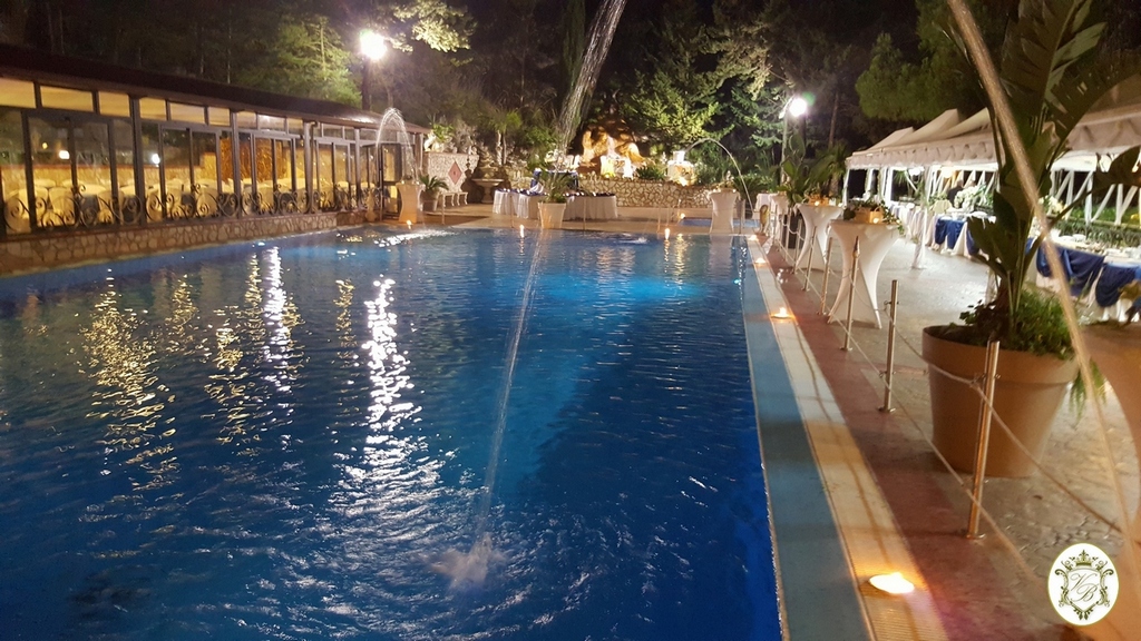Gli ambienti esterni di Villa Belvedere, sala ricevimenti per matrimonia a Ciminna, Palermo