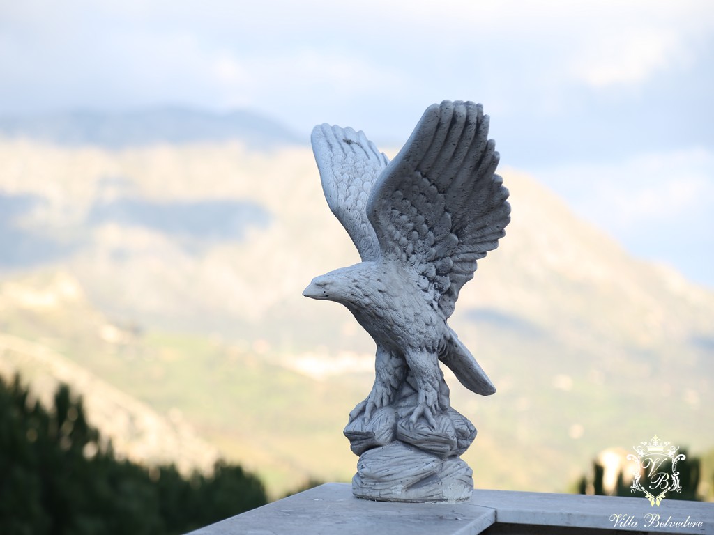 Gli ambient esterni della sala ricevimenti per matrimoni Villa Belvedere