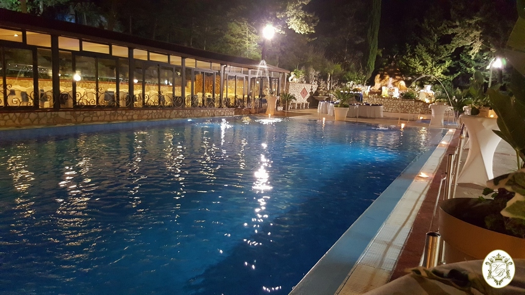 Gli ambienti esterni di Villa Belvedere, sala ricevimenti per matrimonia a Ciminna, Palermo