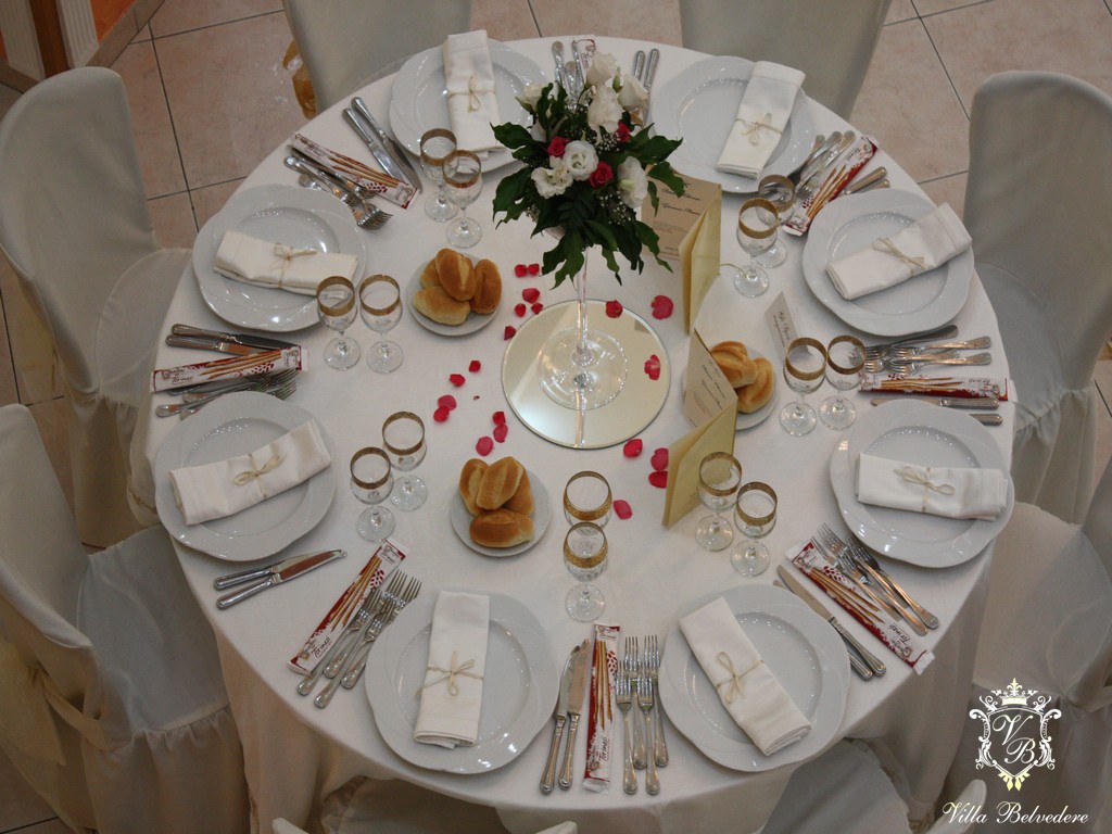 I tovagliati ed i tavoli Villa Belvedere, sala matrimoni e ricevimenti a Ciminna, Palermo
