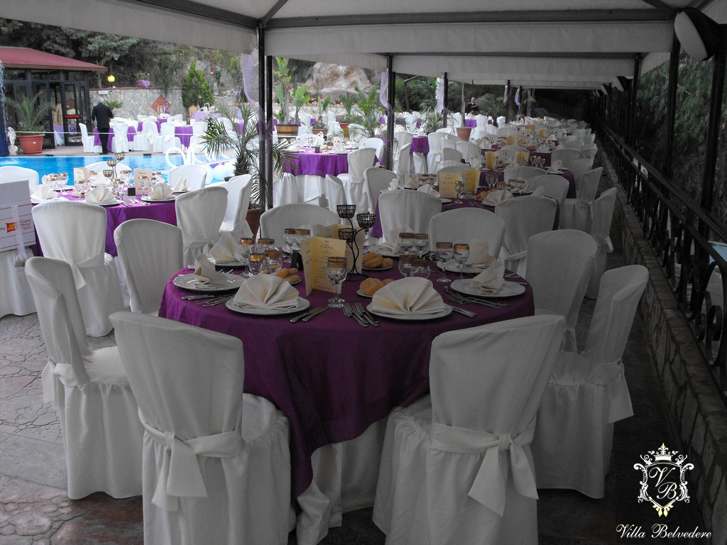 Gli ambienti esterni di Villa Belvedere, sala ricevimenti per matrimonia a Ciminna, Palermo