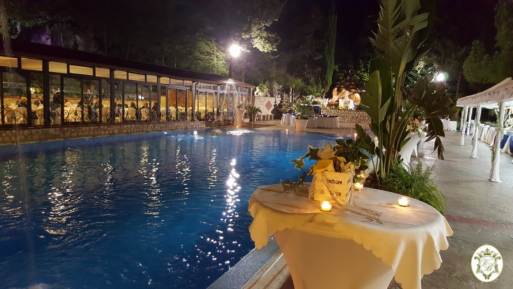 Gli ambienti esterni di Villa Belvedere, sala ricevimenti per matrimonia a Ciminna, Palermo