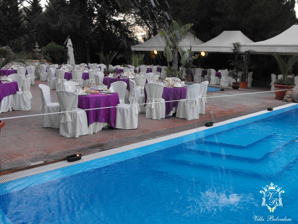 Gli ambienti esterni di Villa Belvedere, sala ricevimenti per matrimonia a Ciminna, Palermo